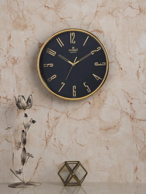

ZANIBO Gold-Toned & Black Round Solid Analogue Wall Clock