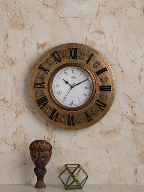 

ZANIBO Brown Round Textured Analogue Wall Clock