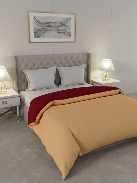 

BIANCA Beige & Maroon Solid AC Room 300 GSM Double Bed Comforter