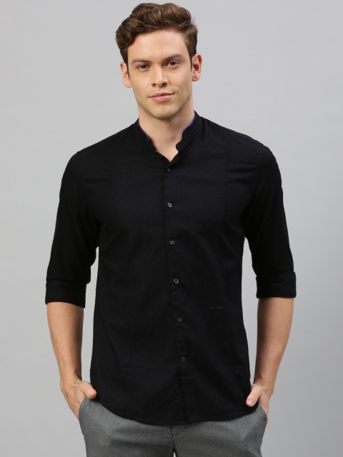 

RARE RABBIT Men Black Tailored Fit Solid Casual Shirt