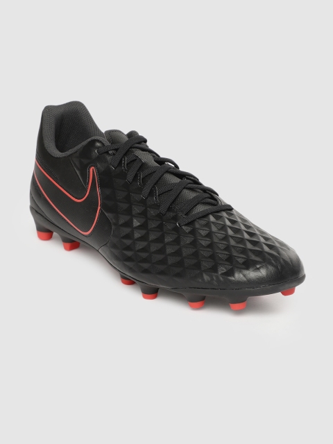 

Nike Unisex Black LEGEND 8 CLUB Football Shoes
