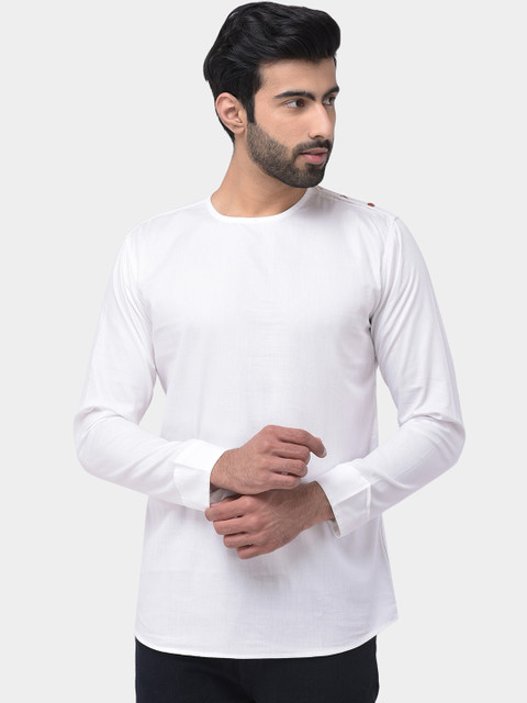 

SG LEMAN Men White Solid Straight Kurta