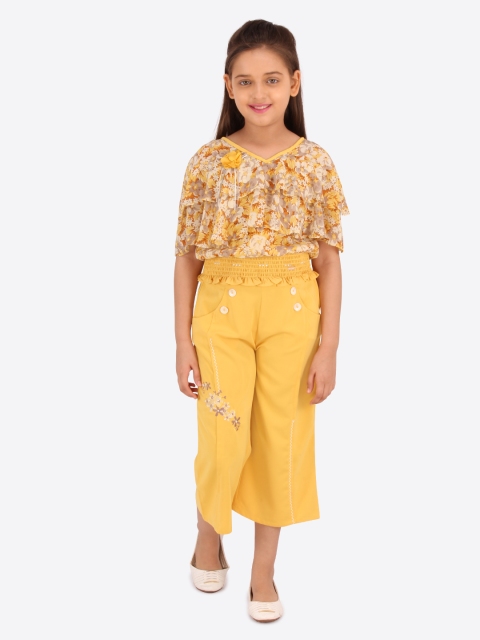 

CUTECUMBER Girls Yellow & Grey Printed Top