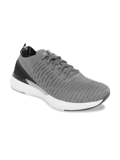 

FILA Men Grey & Black Running Shoes