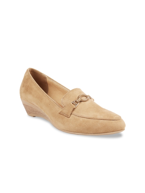 

Rocia Women Beige Solid Pumps