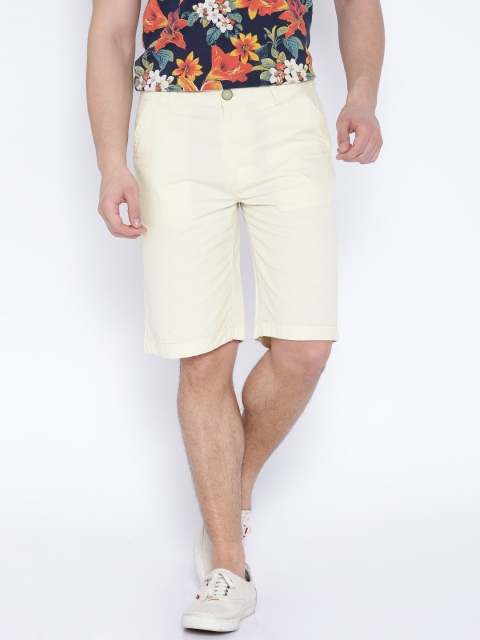 

Flying Machine Cream-Coloured Slim Fit Shorts