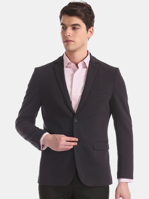

Arrow Men Black Solid Slim-Fit Single-Breasted Formal Blazer