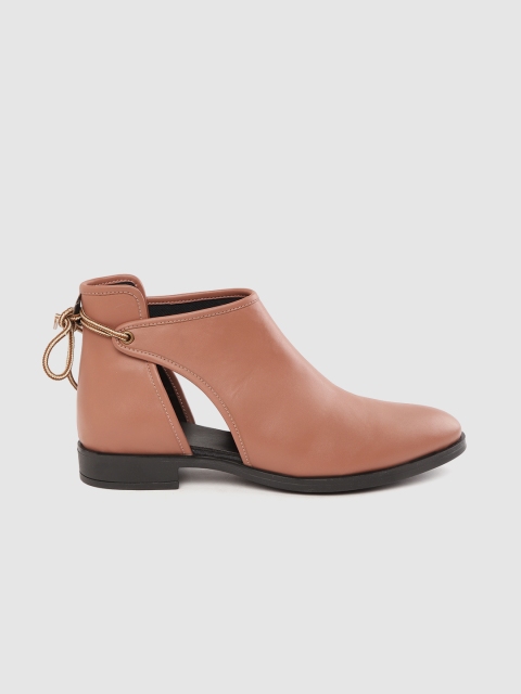 

Roadster Women Dusty Pink Solid Mid-Top Cut-Out Flat Boots