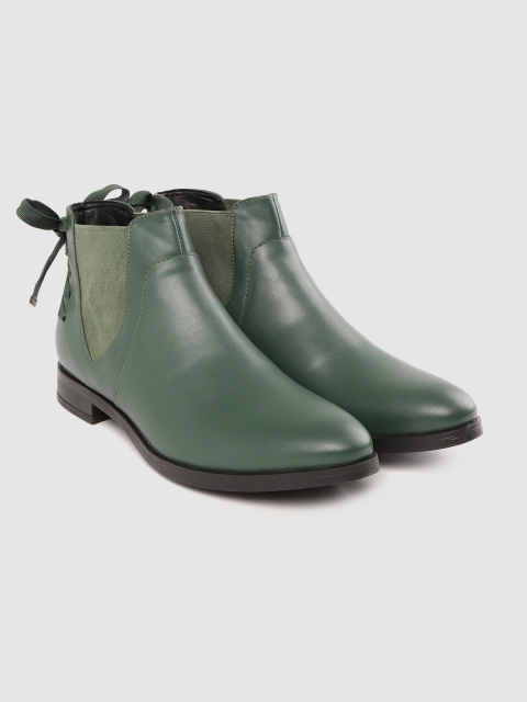 

Roadster Women Green Solid Mid-Top Flat Boots