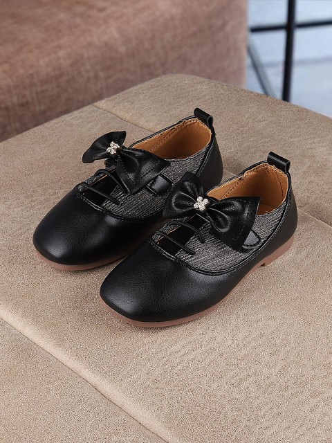 

Walktrendy Girls Black Slip-On Sneakers