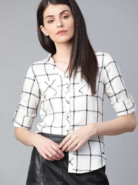 

Roadster Women White & Black Regular Fit Checked Casual Shirt