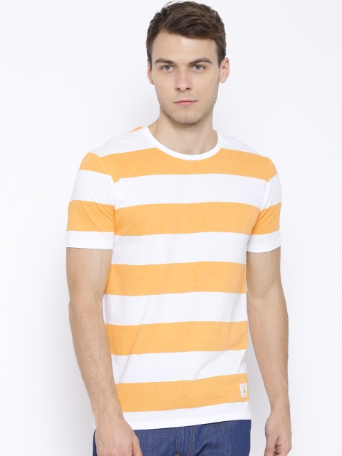 

United Colors of Benetton Orange & White Striped T-shirt