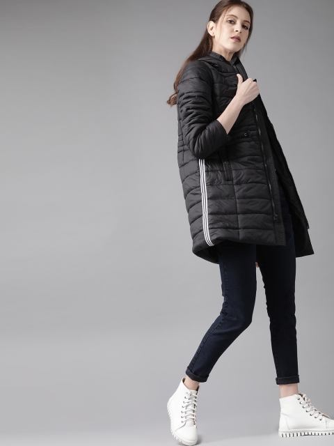 

Roadster Women Black Solid Hooded Longline Puffer Jacket