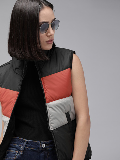 

Roadster Women Black & Red Colourblocked Padded Jacket
