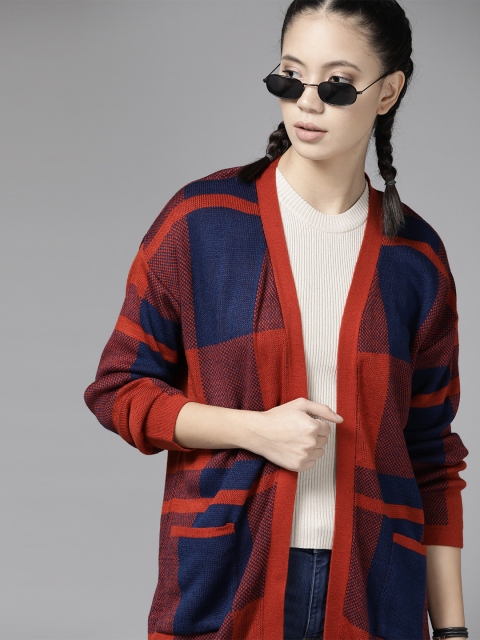 

Roadster Women Navy Blue & Rust Red Self Checked Longline Front-Open Sweater
