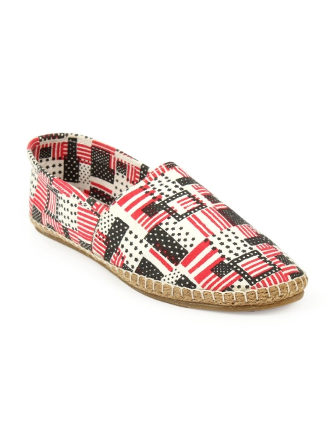 

Fashion Victim Men Red & Black Geometric Print Espadrilles