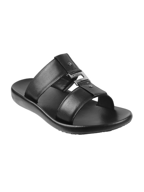 

Metro Men Black Solid Comfort Sandals