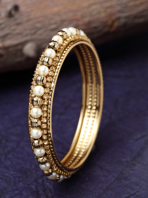 

Stoln Girls Gold-Plated & White Beaded Bangle