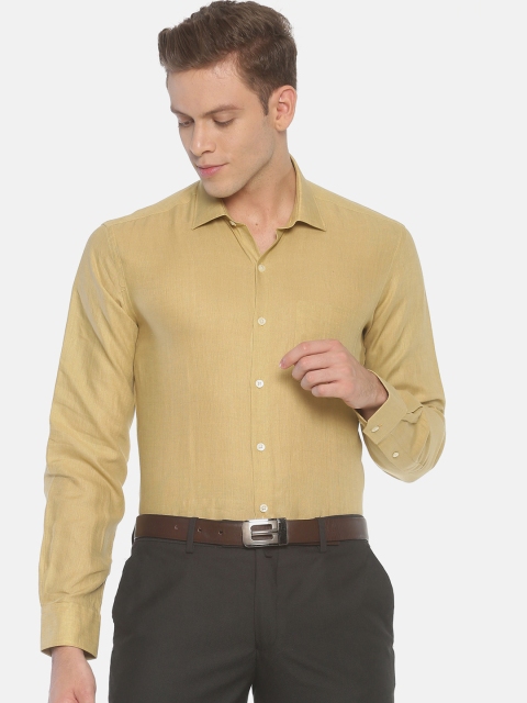 

Linen Club Men Mustard Regular Fit Self Design Formal Shirt