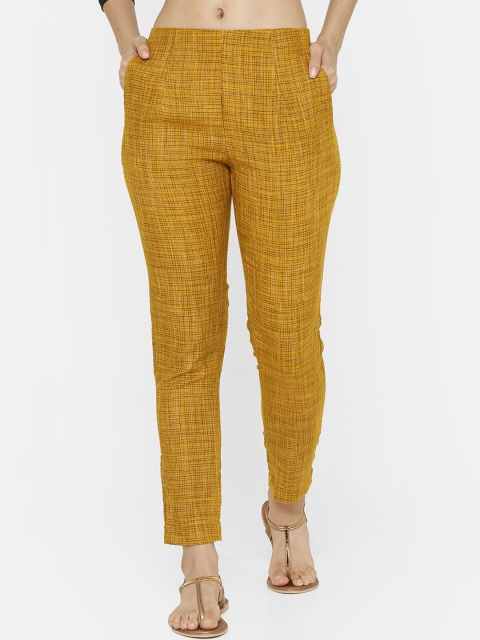 

De Moza Women Mustard Yellow & Black Tapered Fit Checked Cropped Cigarette Trousers