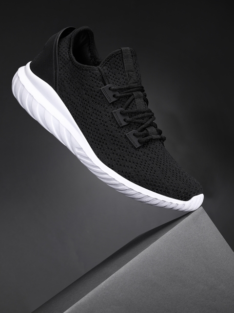 

HRX by Hrithik Roshan Men Black Knit Run 1.0 Running Shoe