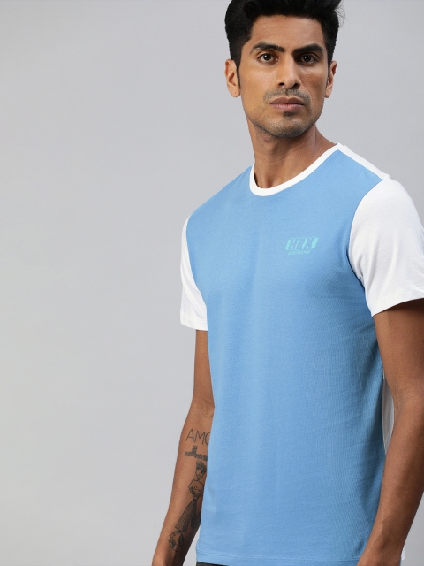 

HRX by Hrithik Roshan Men Blue & White Colorblocked Bio-Wash Lifestyle T-shirt