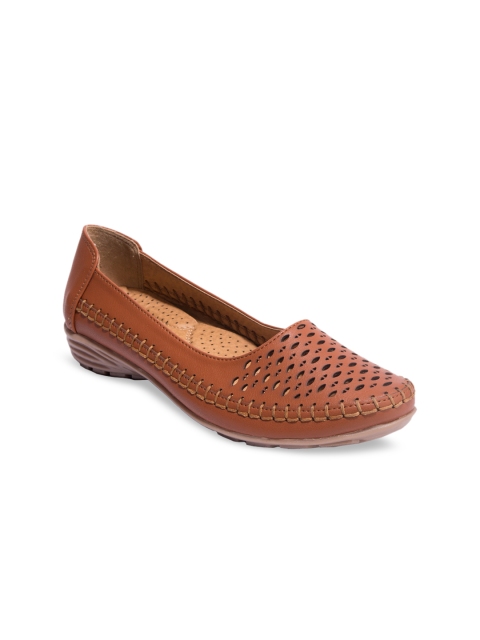 

Khadims Women Brown Textured Ballerinas