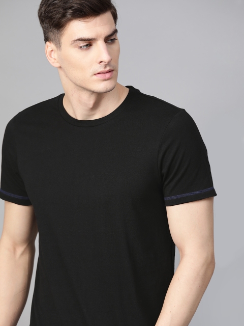 

Roadster Men Black Solid Round Neck Pure Cotton T-shirt