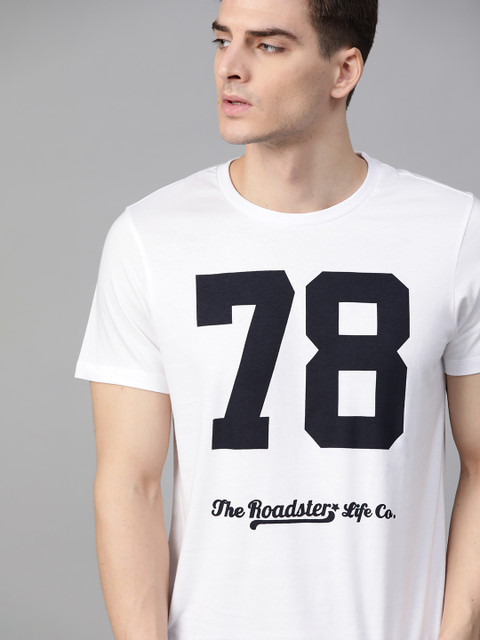 

Roadster Men White Black Printed Round Neck Pure Cotton T-shirt