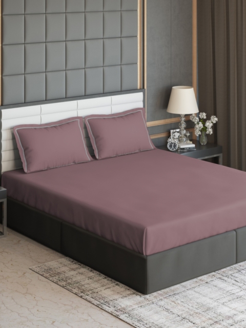 

DDecor Mauve Solid 300 TC Cotton 1 King Bedsheet with 2 Pillow Covers