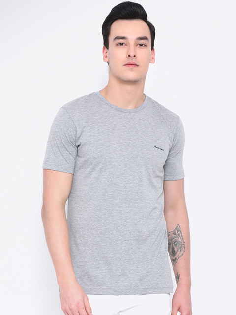 

Monte Carlo Men Grey Solid Round Neck T-shirt