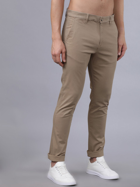 

Horsefly Men Khaki Slim Fit Solid Chinos