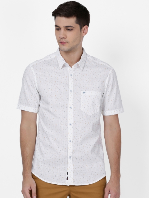 

t-base Men White Regular Fit Printed Casual Shirt