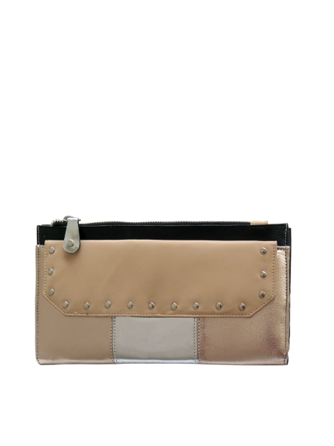 

Spice Art Women Beige & Grey Colourblocked Money Clip
