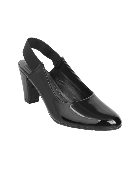 

Metro Women Black Solid Pumps