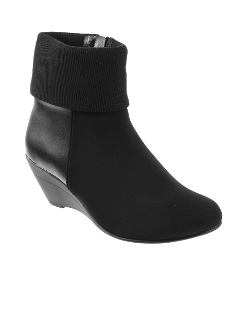 

Metro Women Black Solid Heeled Boots