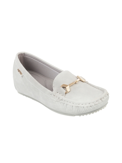 

Metro Women Grey Solid Heeled Loafers