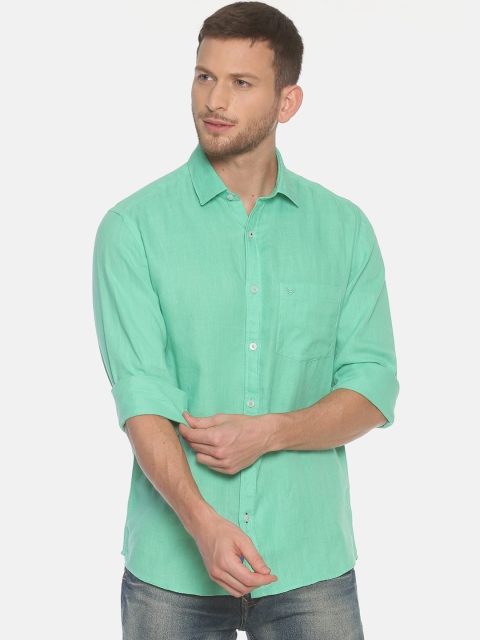 

Linen Club Men Green Regular Fit Solid Casual Shirt