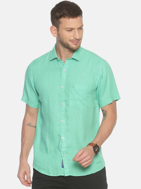 

Linen Club Men Green Regular Fit Solid Casual Shirt
