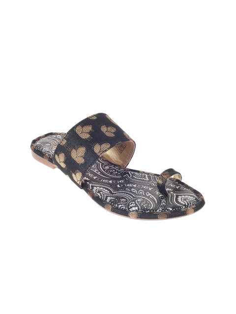 

Khadims Women Navy Blue Woven & Beige Design One Toe Flats