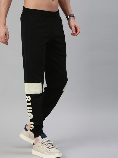 

HERE&NOW Men Black Printed Regular Fit Joggers
