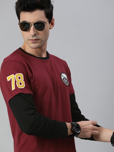 

Roadster Men Maroon Solid Round Neck T-shirt