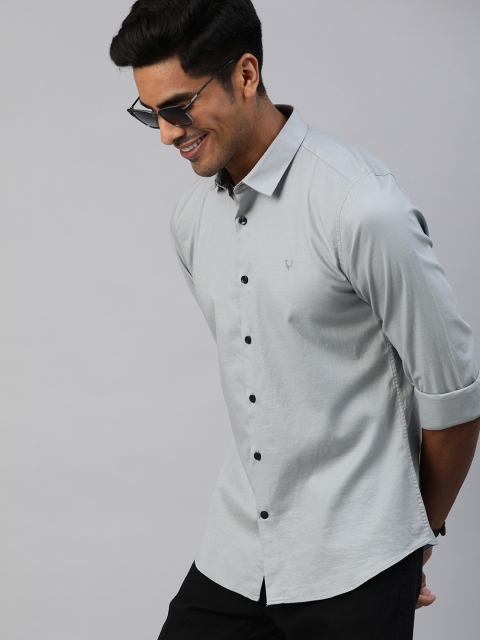 

Allen Solly Sport Men Grey Slim Fit Solid Casual Shirt