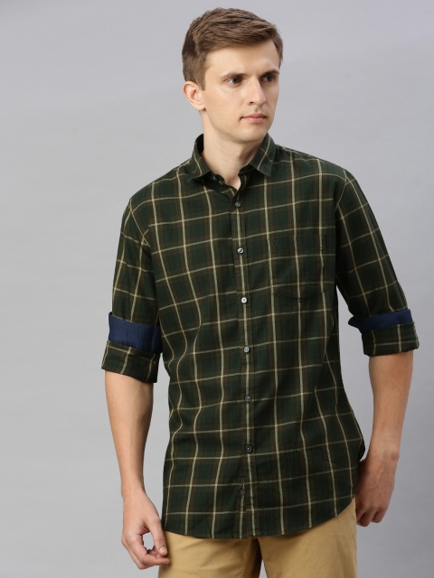 

Van Heusen Sport Men Green & Beige Slim Fit Checked Casual Shirt