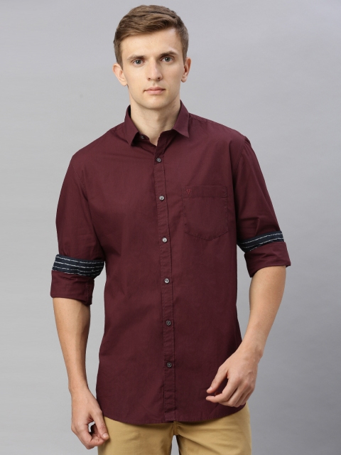 

Van Heusen Sport Men Maroon Slim Fit Solid Casual Shirt