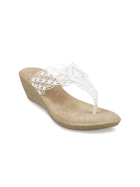 

Metro Women White Woven Design Heels