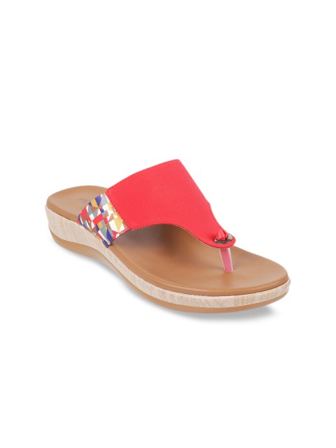 

Metro Women Red Solid Sandals
