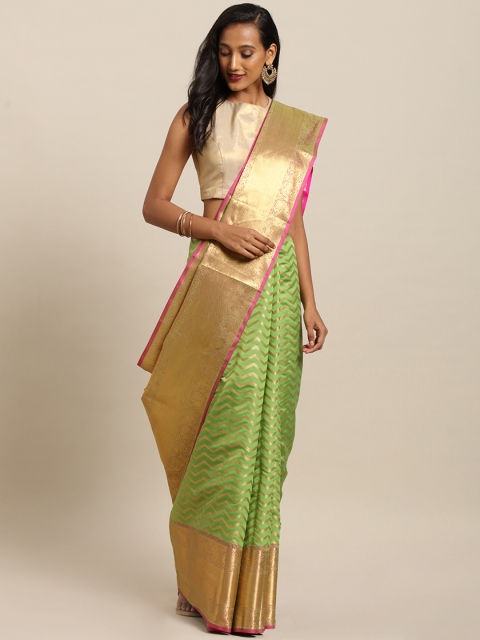 

VASTRANAND Green & Gold-Toned Silk Blend Woven Design Kanjeevaram Saree