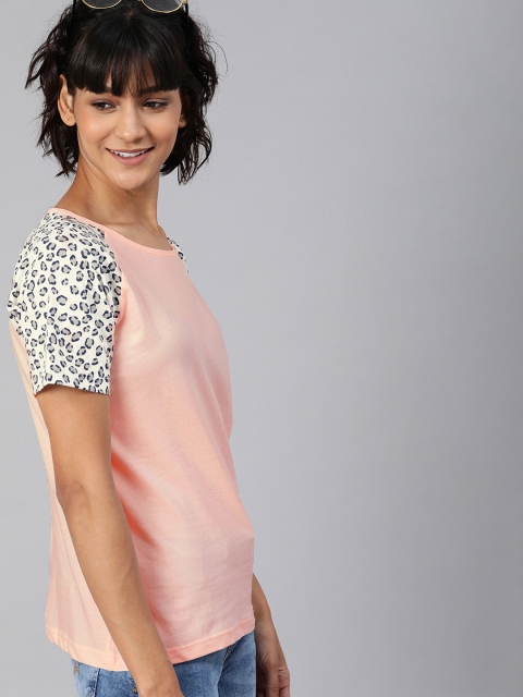 

HERE&NOW Women Pink Solid Round Neck T-shirt