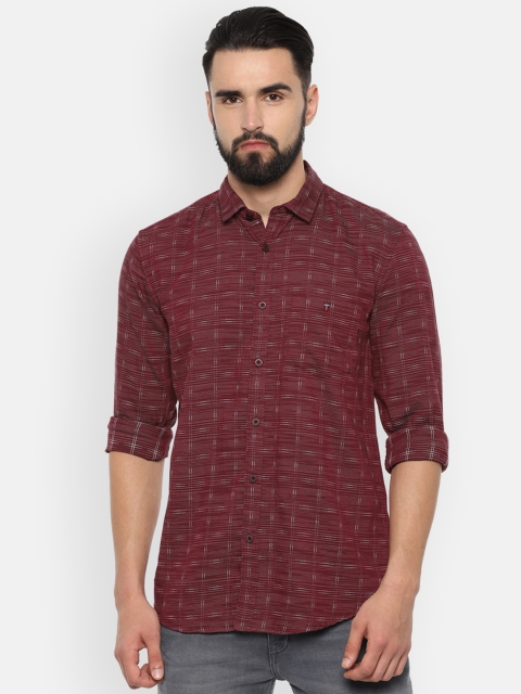 

Louis Philippe Jeans Men Maroon Slim Fit Checked Casual Shirt